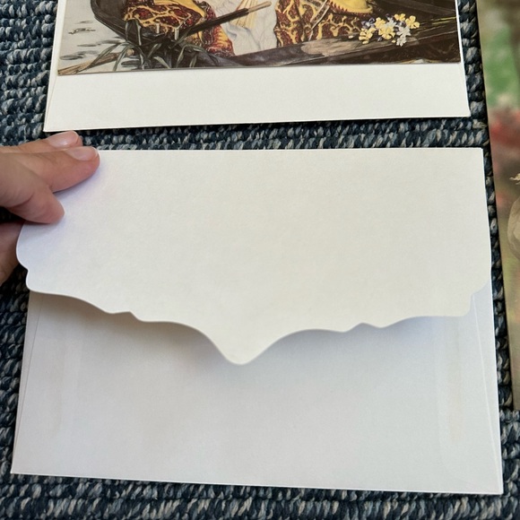 New 4 of different brand of Art Girl’s cards with envelopes. - Picture 8 of 9